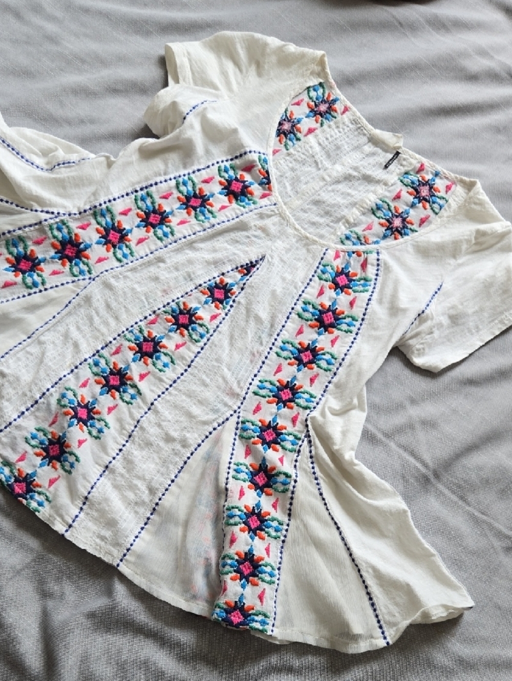 folk boho flowy cotton embroidered patchwork bohemian Peasant Top - Floral Panel